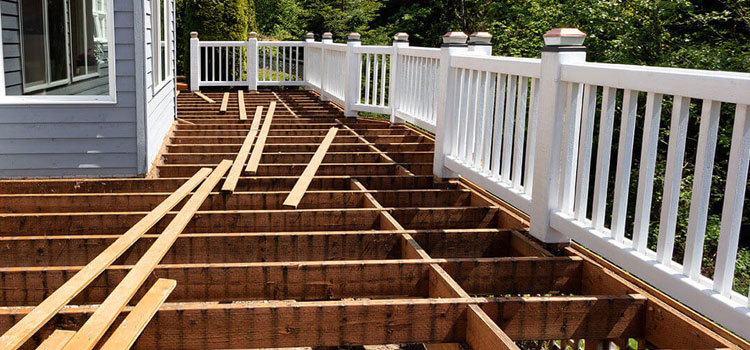 Deck Repair Free Estimate in Montebello, CA